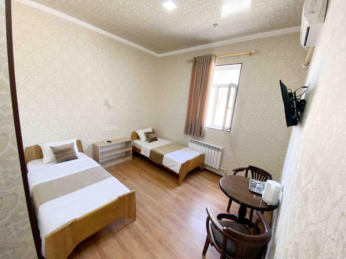 Polvon Ota Hotel 히바 외부 사진