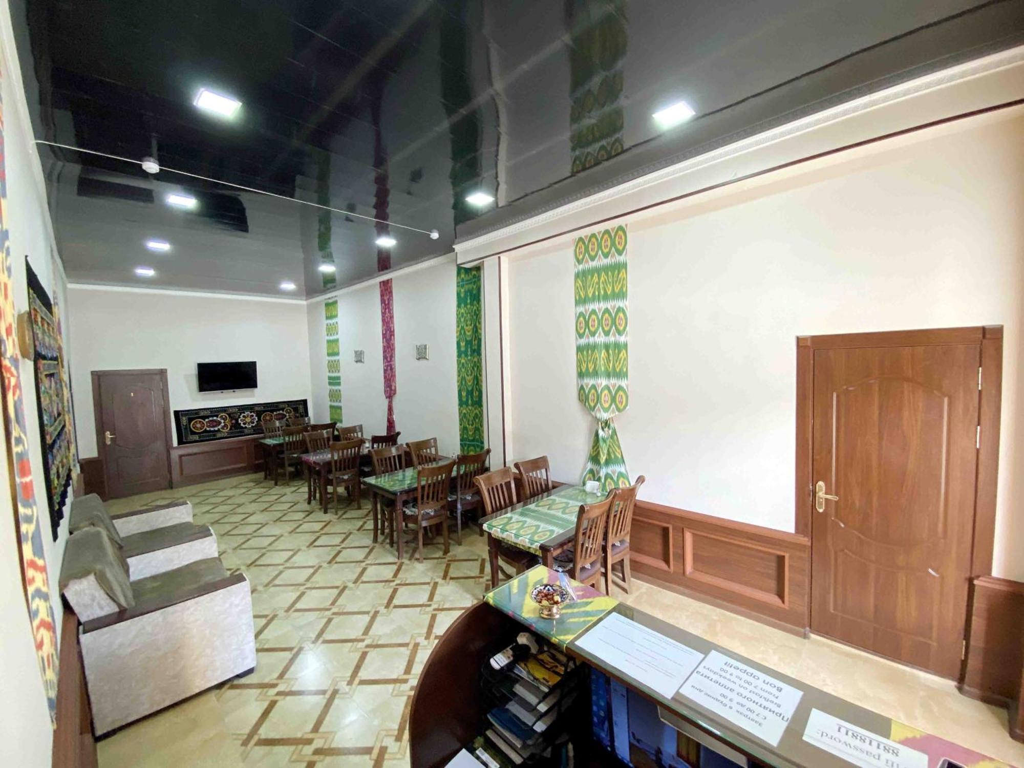 Polvon Ota Hotel 히바 외부 사진