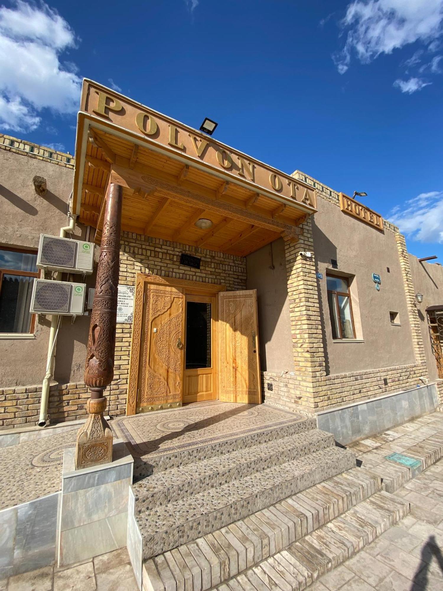 Polvon Ota Hotel 히바 외부 사진
