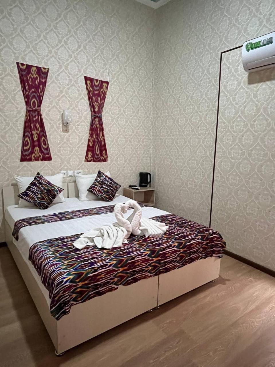 Polvon Ota Hotel 히바 외부 사진