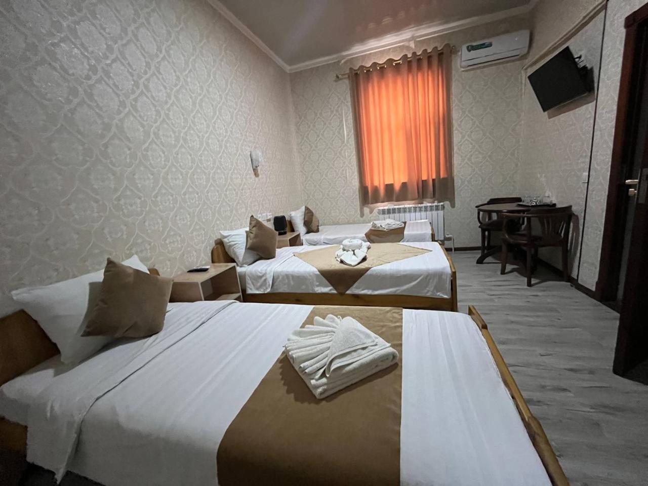 Polvon Ota Hotel 히바 외부 사진