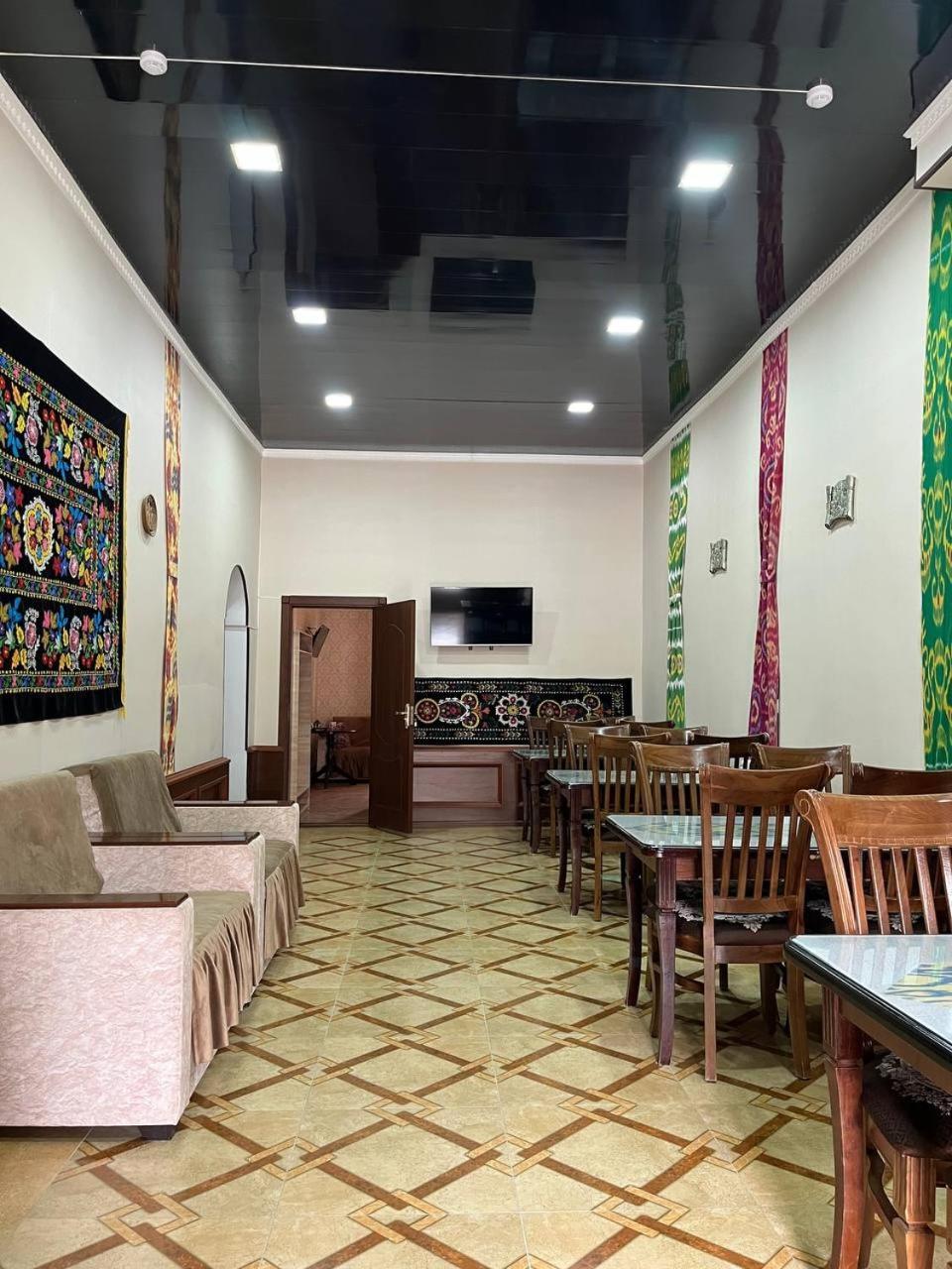 Polvon Ota Hotel 히바 외부 사진